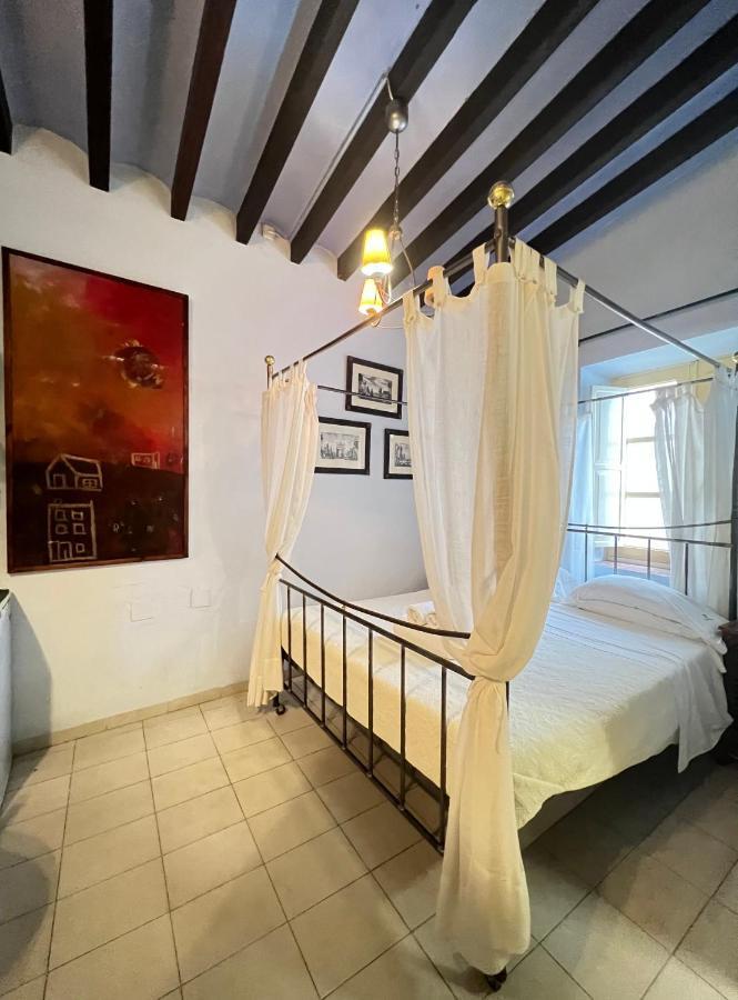 La Ventana Hotel Ibiza Town Exterior photo
