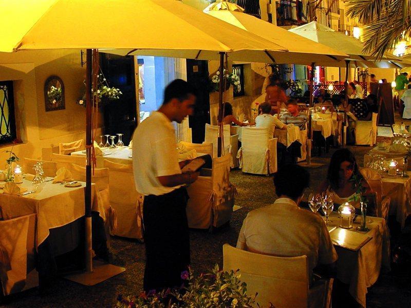 La Ventana Hotel Ibiza Town Exterior photo